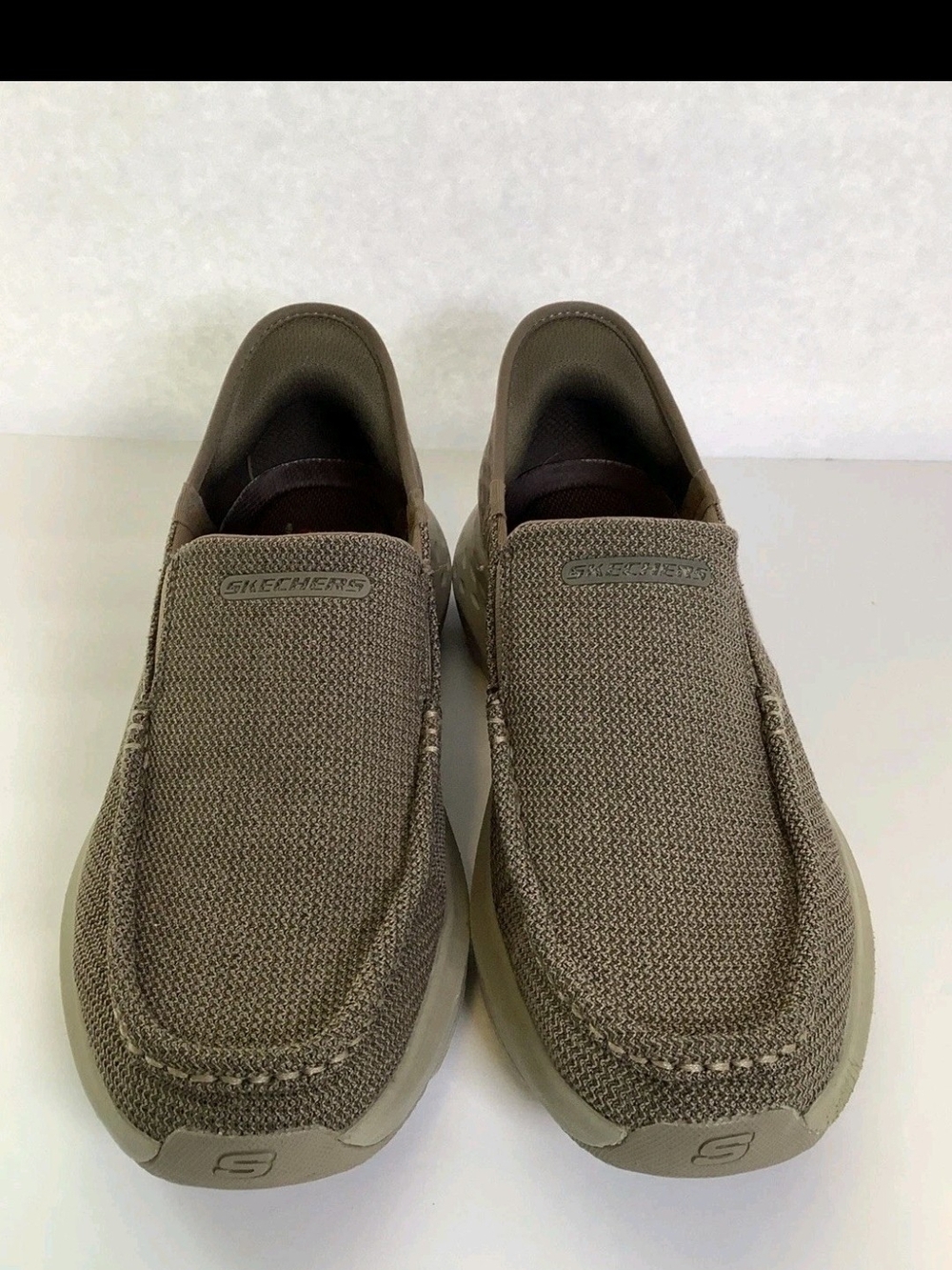 NWOT Skechers Relax Fit Air Cooled Men’s Slip-On Loafers, Size 7.5